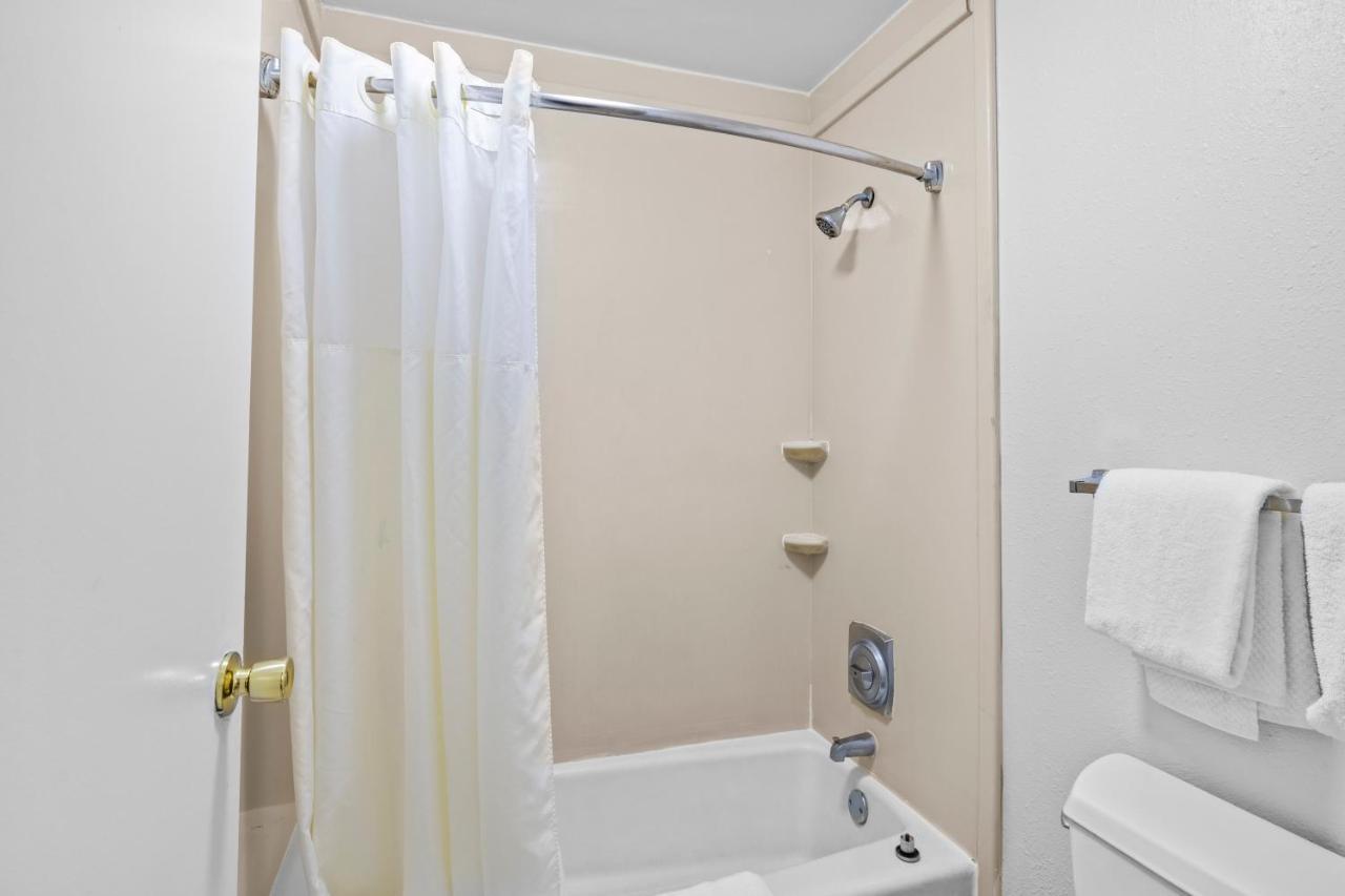Garnet Inn & Suites, Morehead City Near Atlantic Beach Zimmer foto